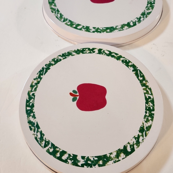 Stove Top Burner Covers (4) Red Apple on White Background with Green Trim - Picture 4 of 8